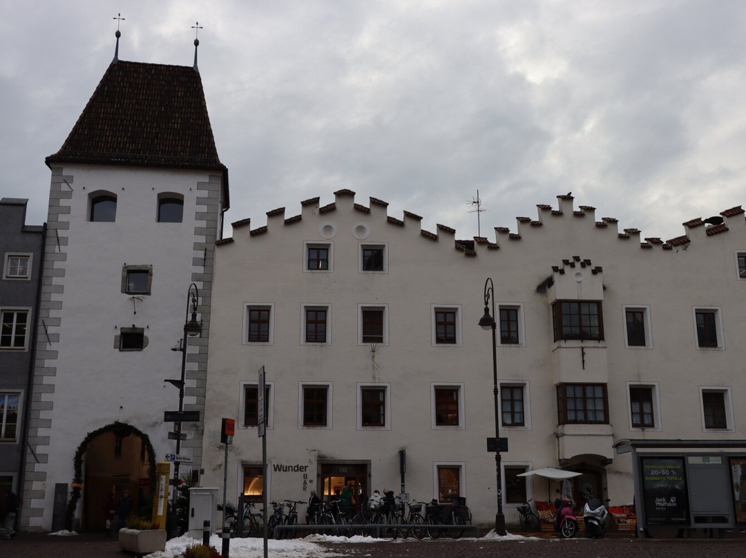 Centro Storico-布雷萨诺内必去景点