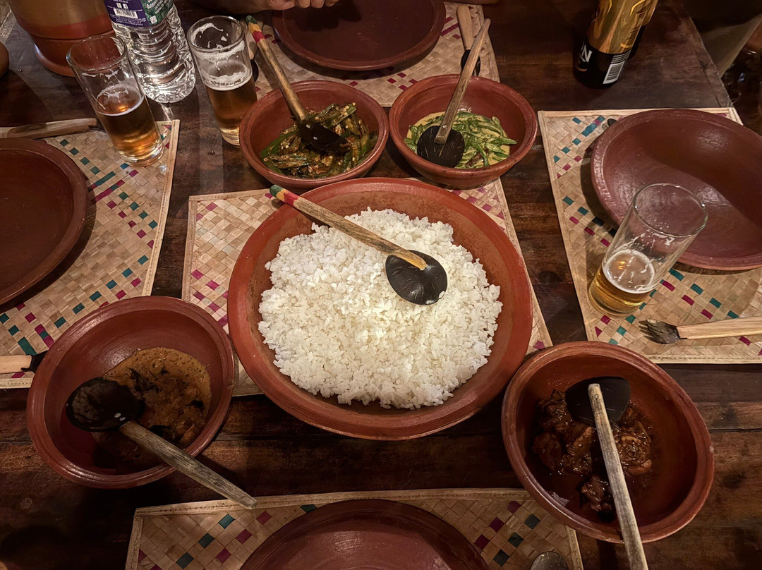 Ipanella Family Restaurant Sigiriya