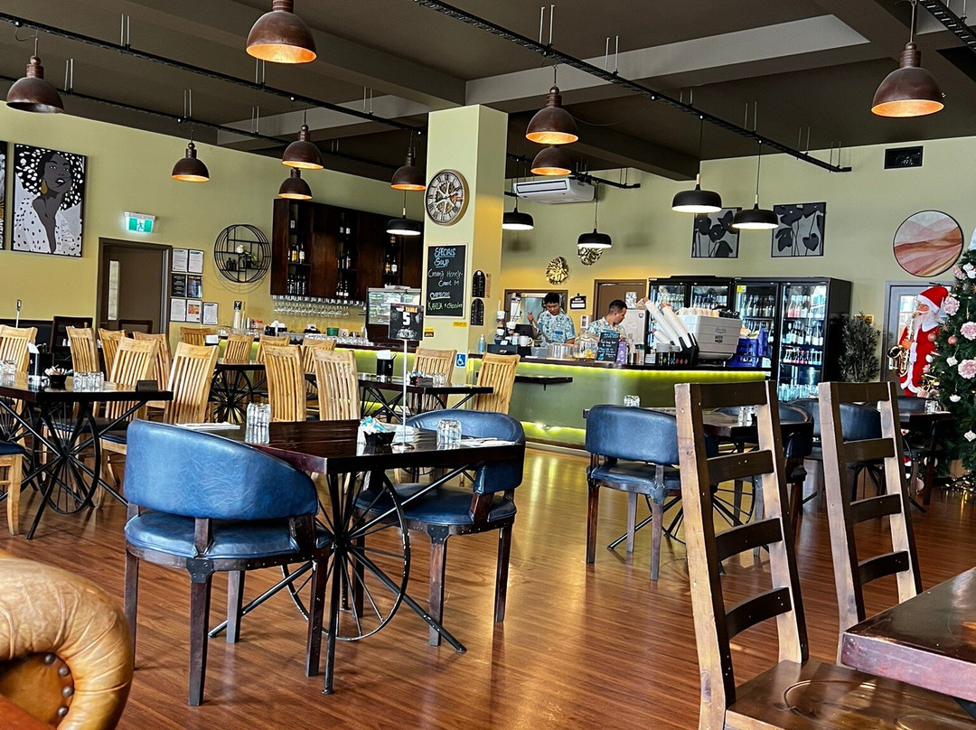 Mainstreet Cafe And Resturant