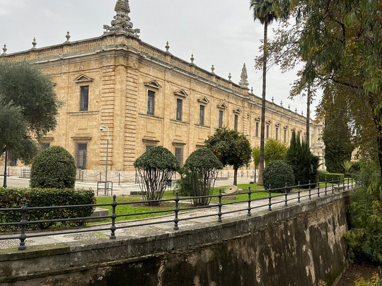 White Umbrella Tours-塞维利亚必去景点