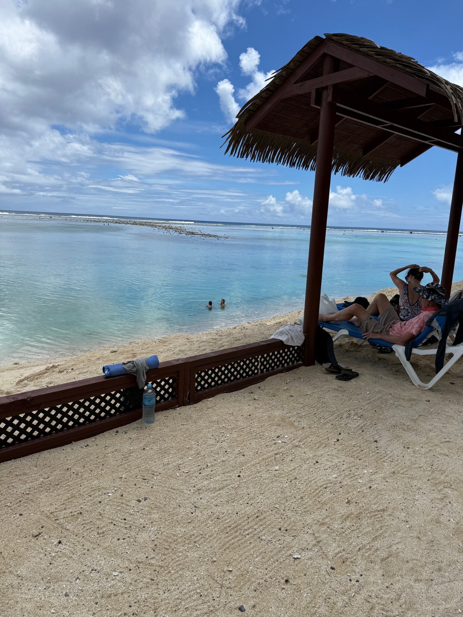 拉罗通加海滩度假村-官方