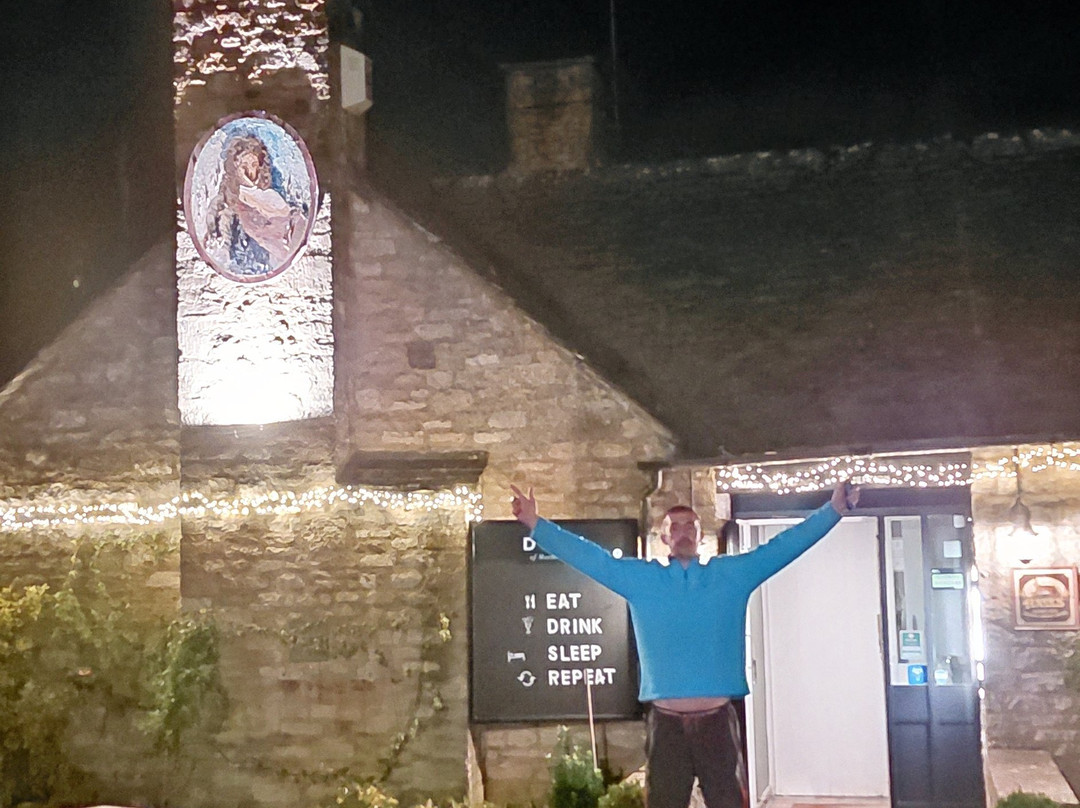 马尔堡公爵酒店主图