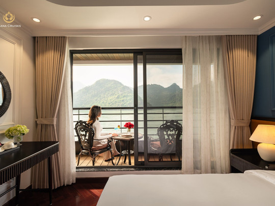 Diana Cruise-Ha Long City必去景点