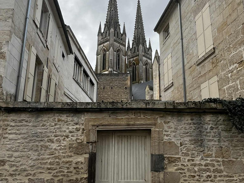 Eglise Saint Andre-尼奥尔必去景点