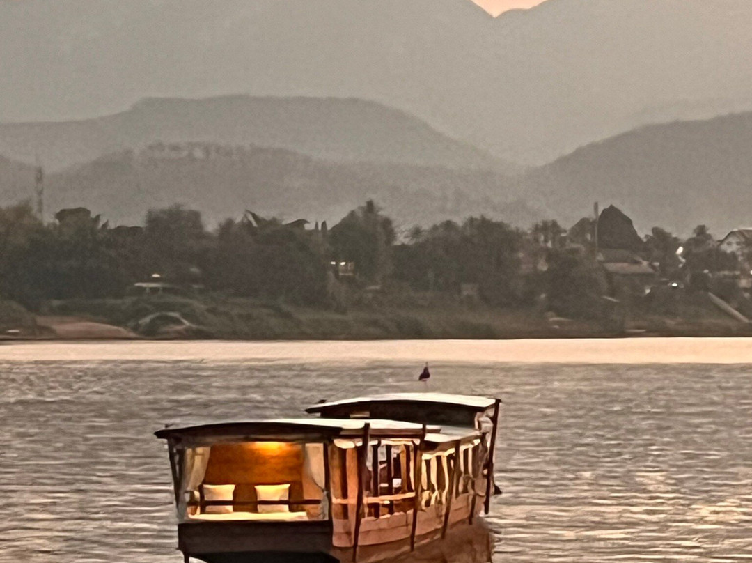 Sa Sa Sunset Cruise-琅勃拉邦必去景点