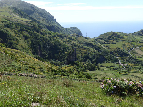 Miradouro do Lajedo-Lajes das Flores必去景点