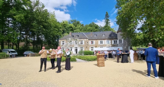 Vireux-Wallerand酒店住宿-Château d'Aviette