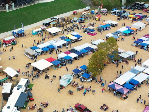 Pop's River Jam & Fall Festival-Van Buren必去景点