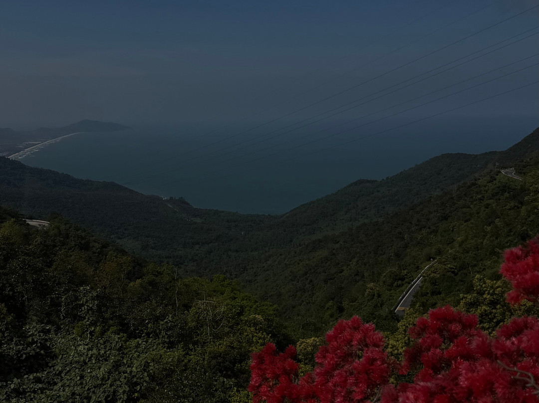 Hai Van Pass Riders-顺化必去景点