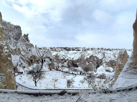 Karanlik Kilise-格雷梅必去景点