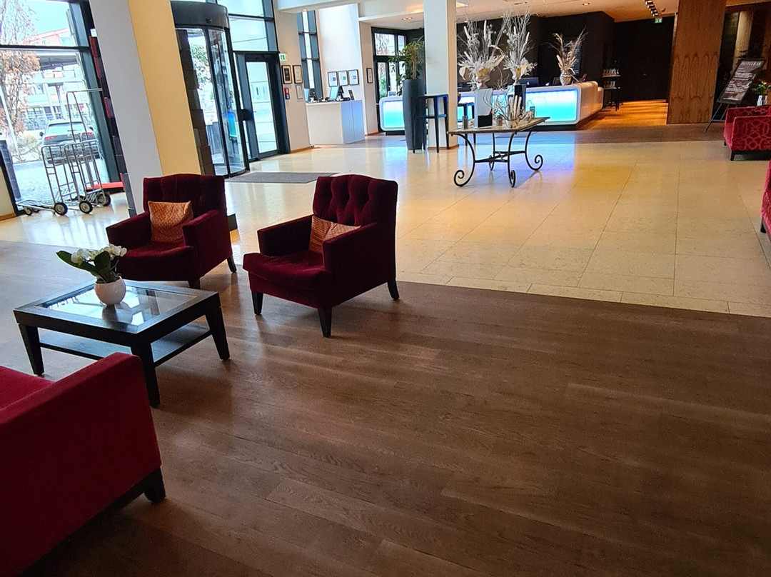 斯图加特美希机场公园酒店主图