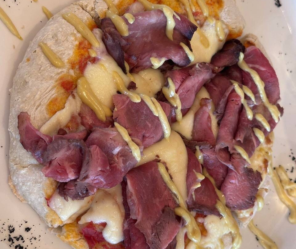 Bodega Piccolo Banfi - Pizza Paradiso-阿格雷洛必去景点