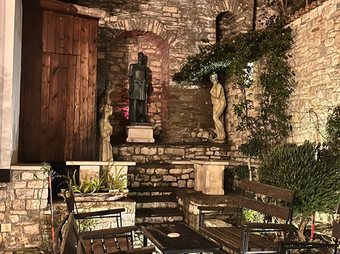 曼加勒米酒店主图