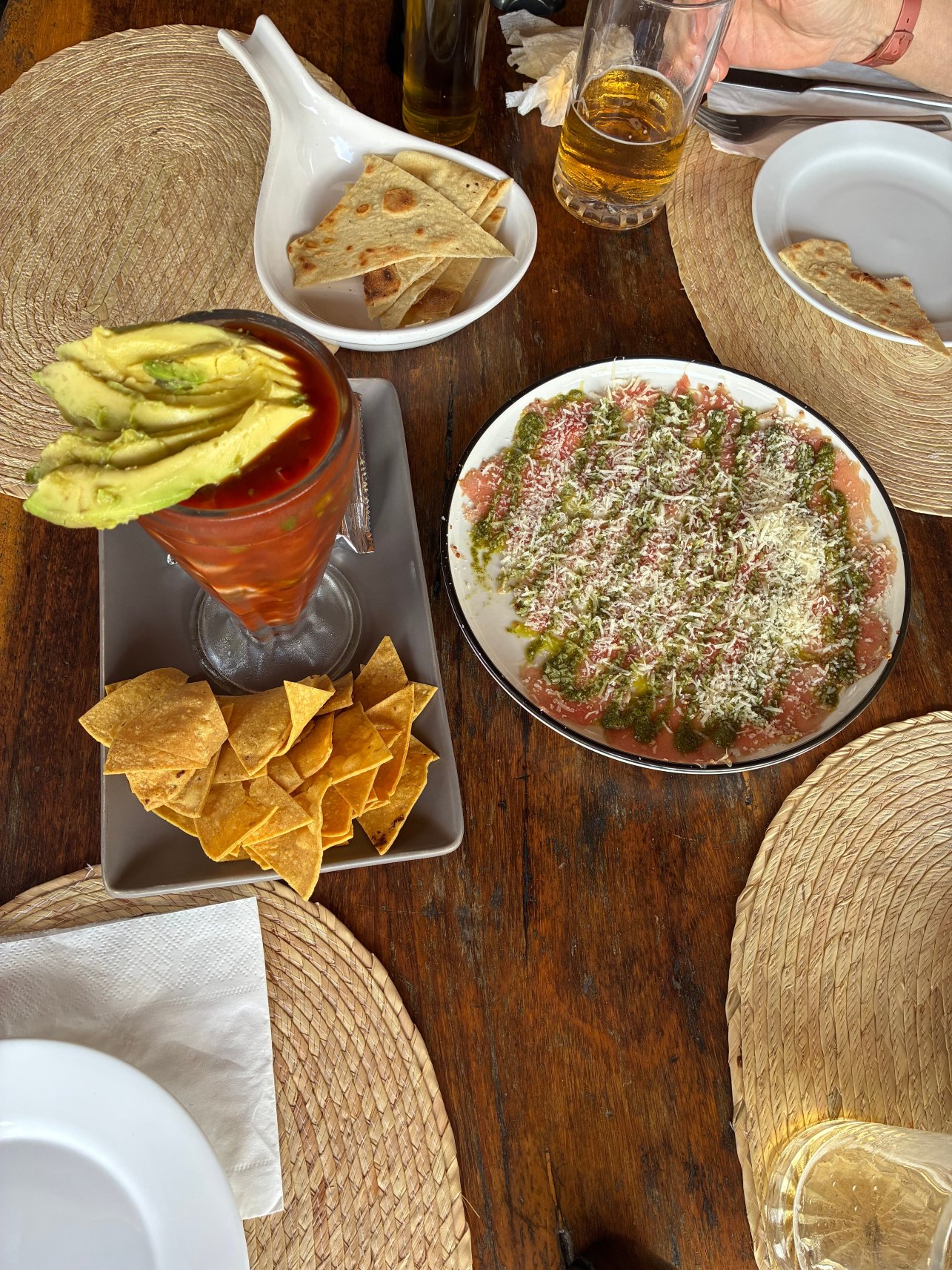 曾提克酒店及盐洞-官方