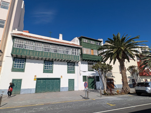 Balcones de la avenida Maritima-巴尔玛圣库鲁斯必去景点