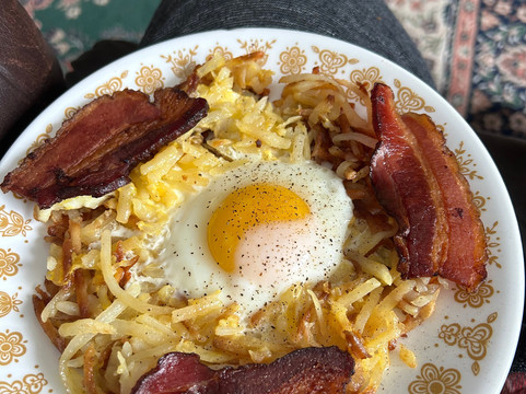 Held's Meat and Cheese shop-Slinger必去景点