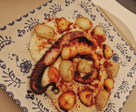 AZUL Tenerife - Lounge Bar & Restaurante