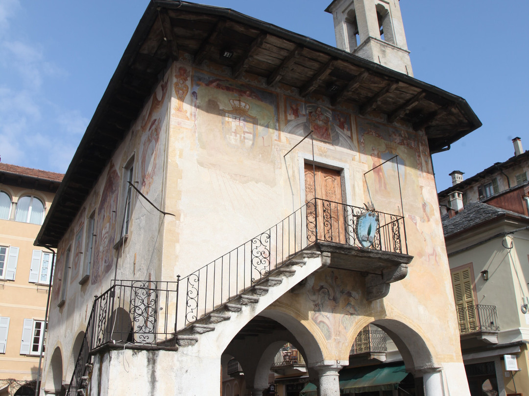 Palazzotto della Comunita-奥尔塔圣朱利奥必去景点