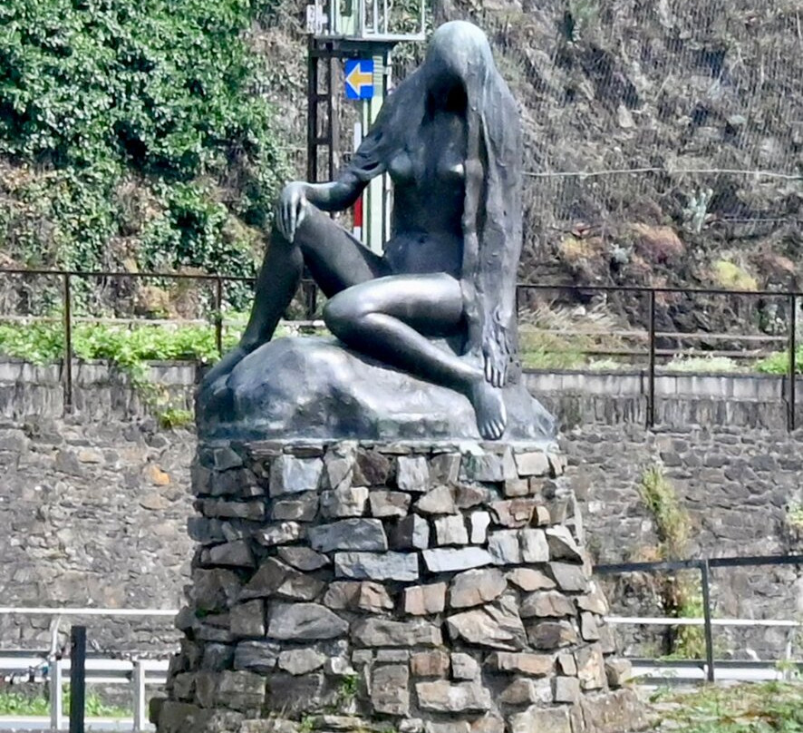 Lorelei Statue-圣戈阿尔必去景点
