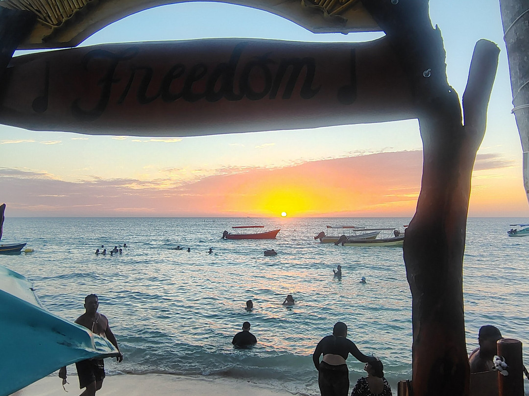 Freedom Beach Club-卡塔赫纳必去景点