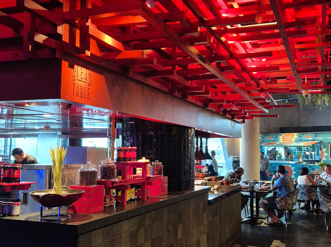 Crowne Plaza 阿布扎比 - 亚斯岛主图