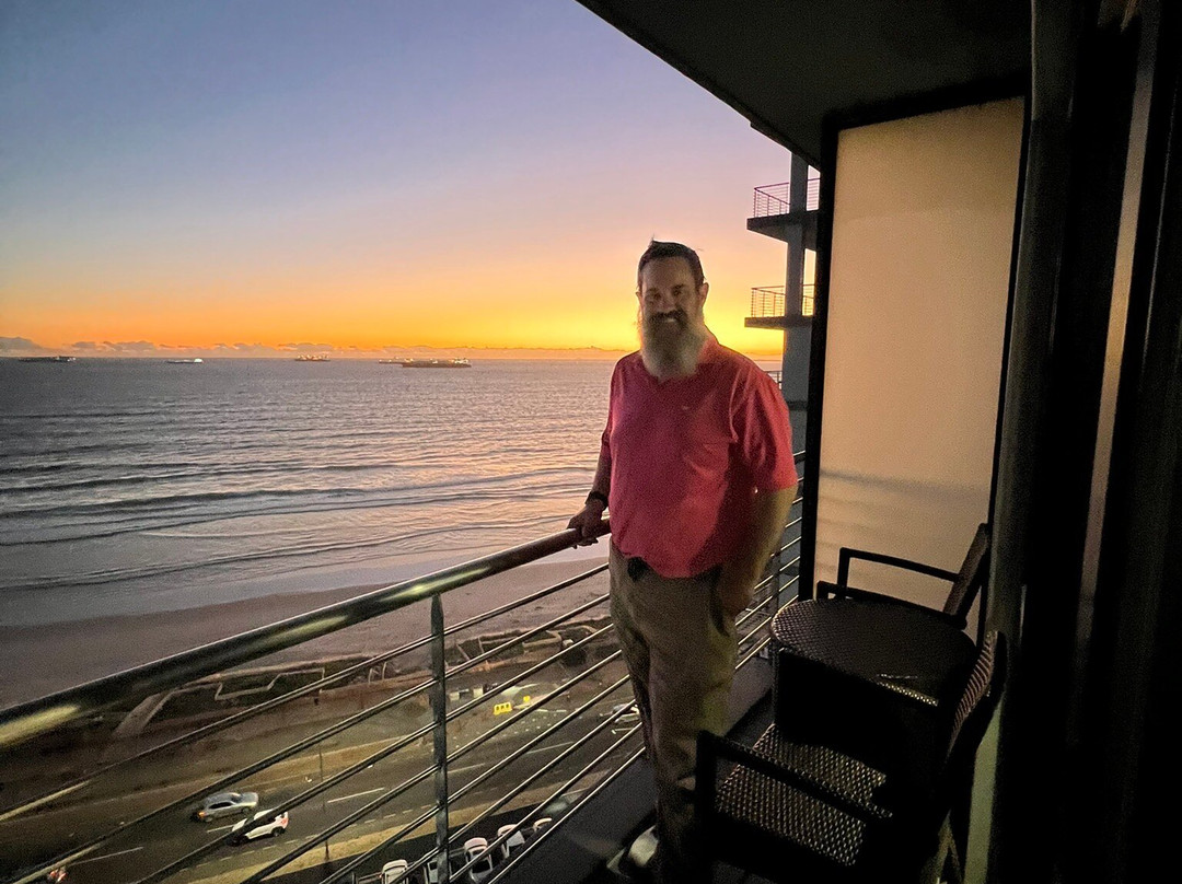 布劳堡海滩酒店主图