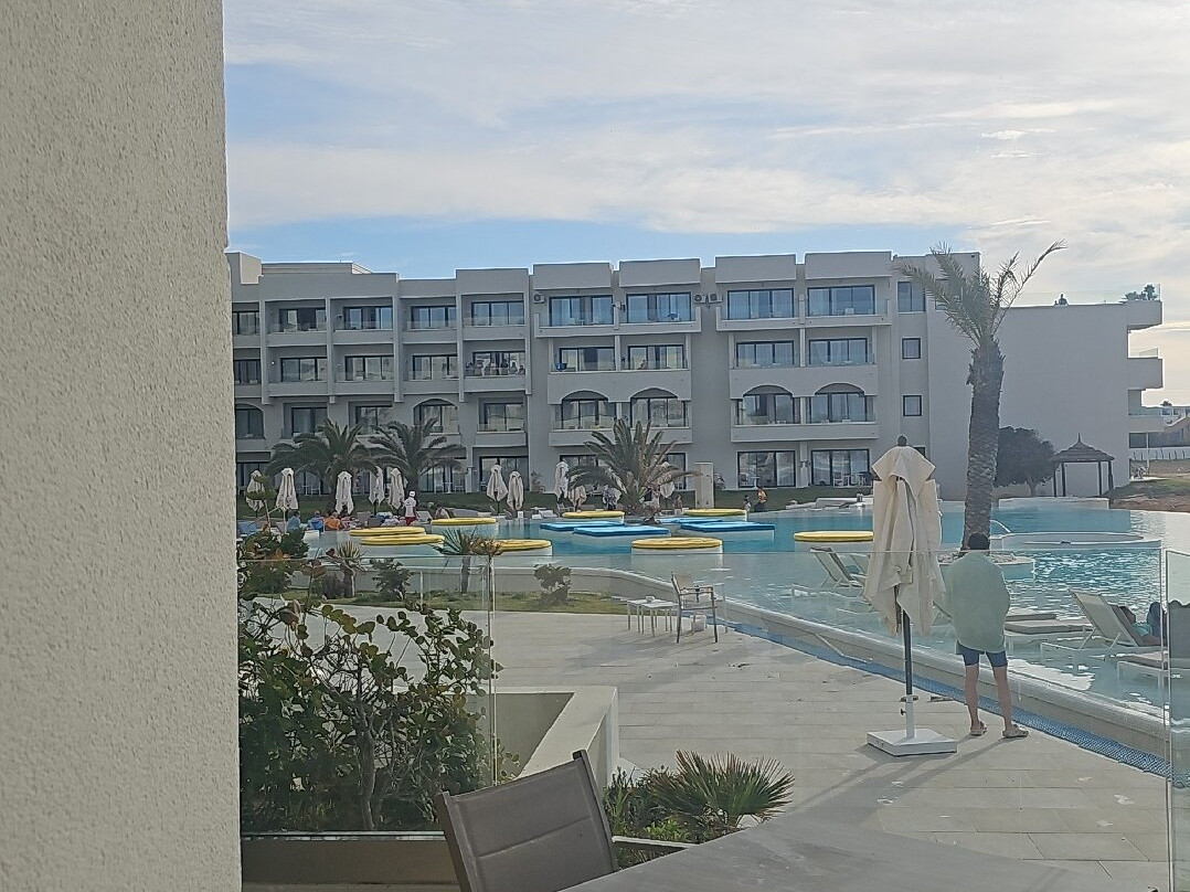 库里亚特宫伊贝罗斯塔选择酒店主图