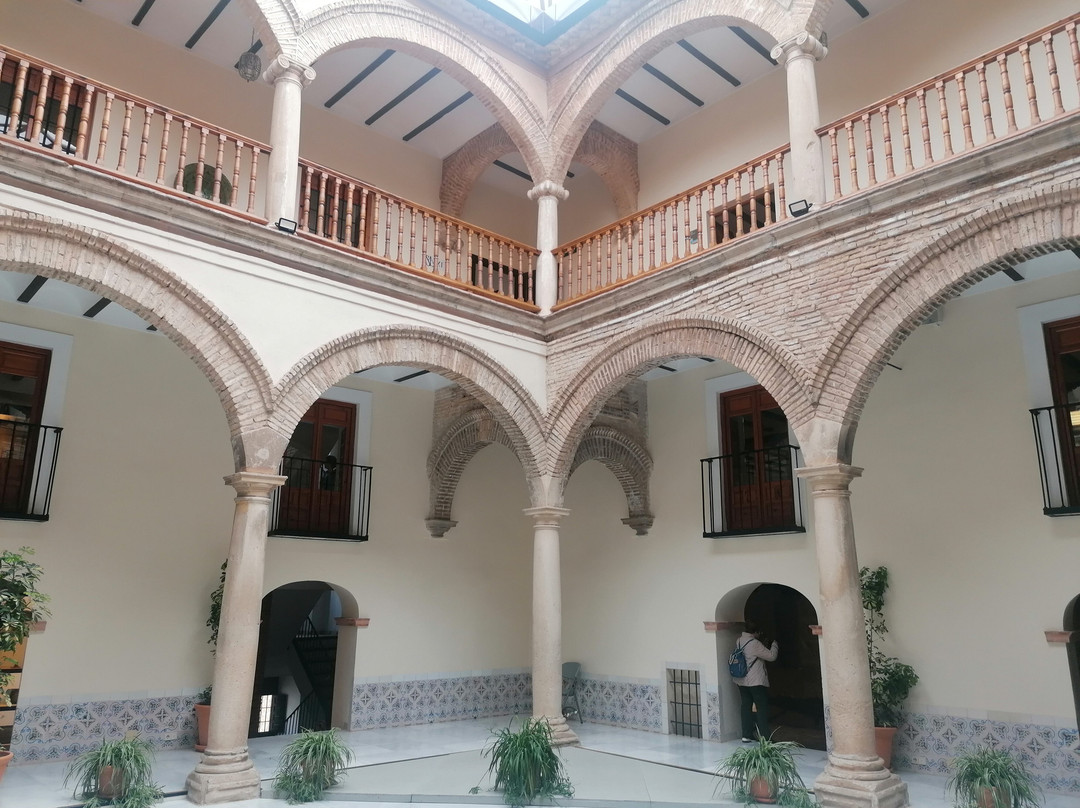 Centro Cultural Banos Arabes-哈恩必去景点