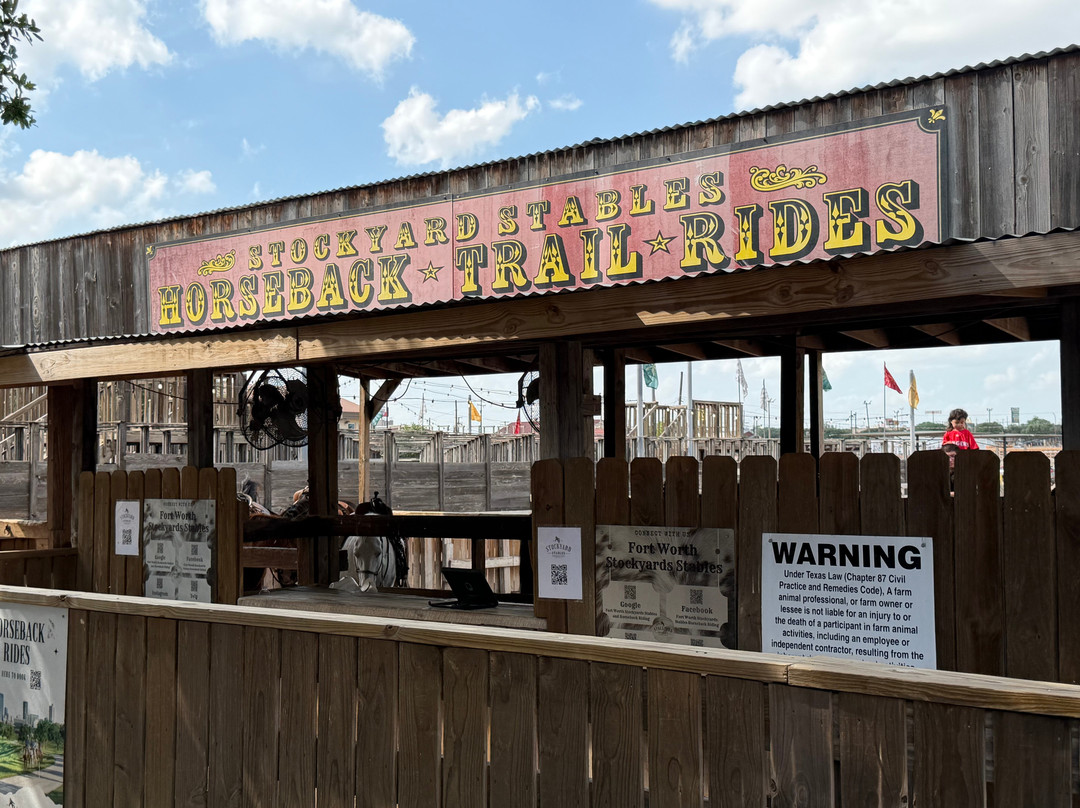 Fort Worth Stockyard Stables-沃思堡必去景点