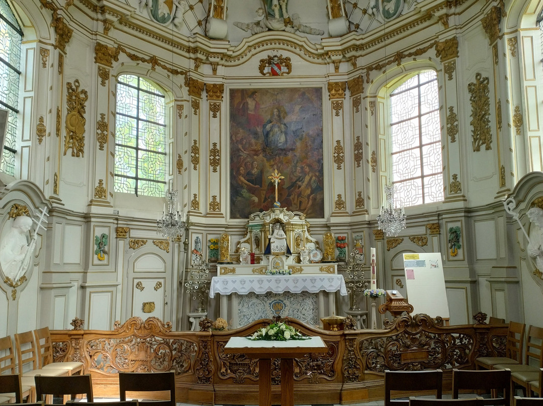 Sint-Mildredakerk Izenberge-Alveringem必去景点
