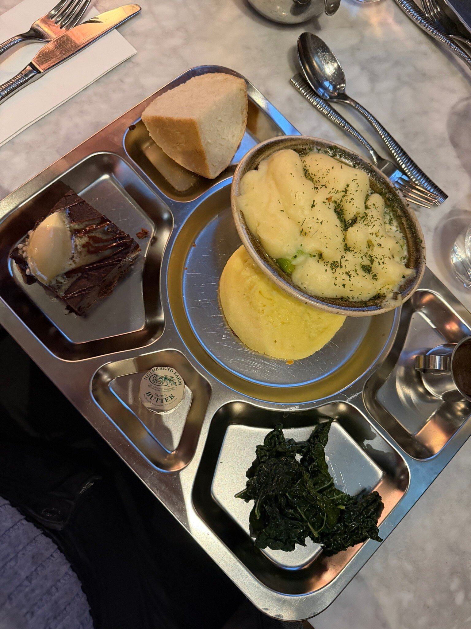 博德明监狱酒店-旅行者