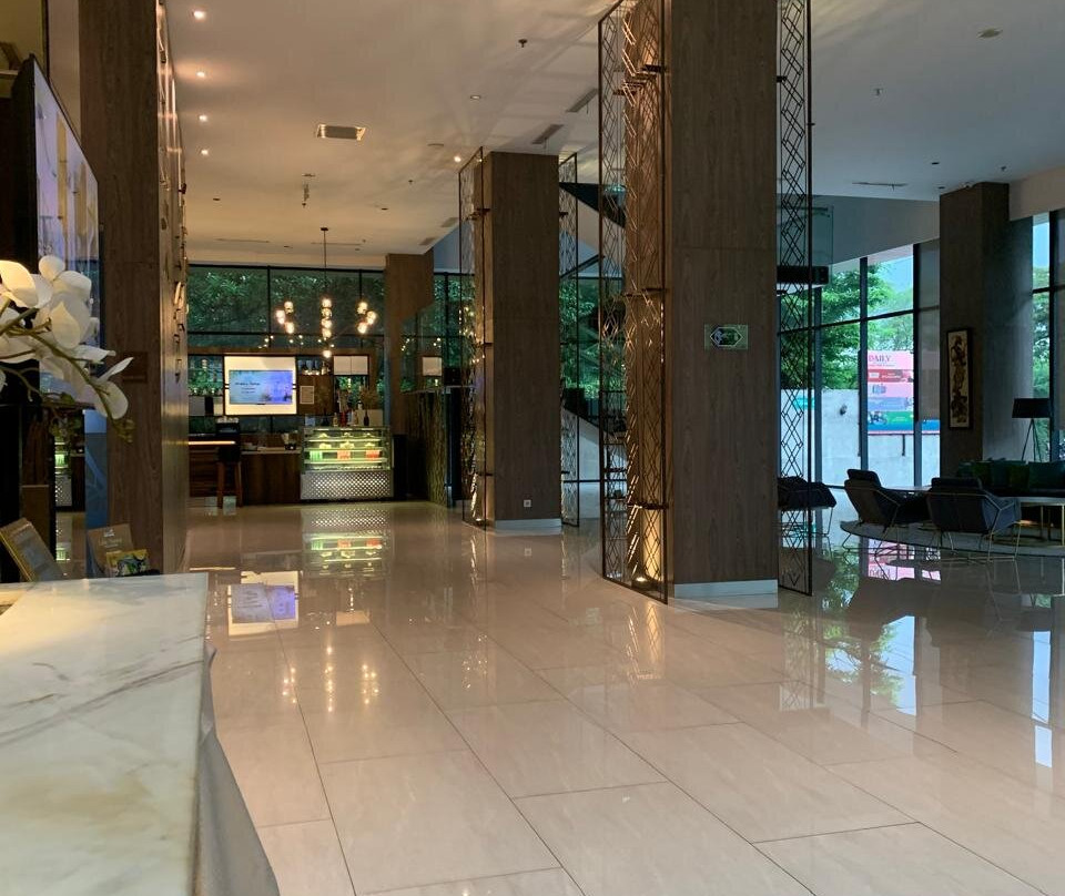 艾耀拉里普斯卡昂酒店主图