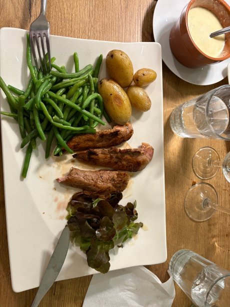Logis Hôtel La Borie-旅行者