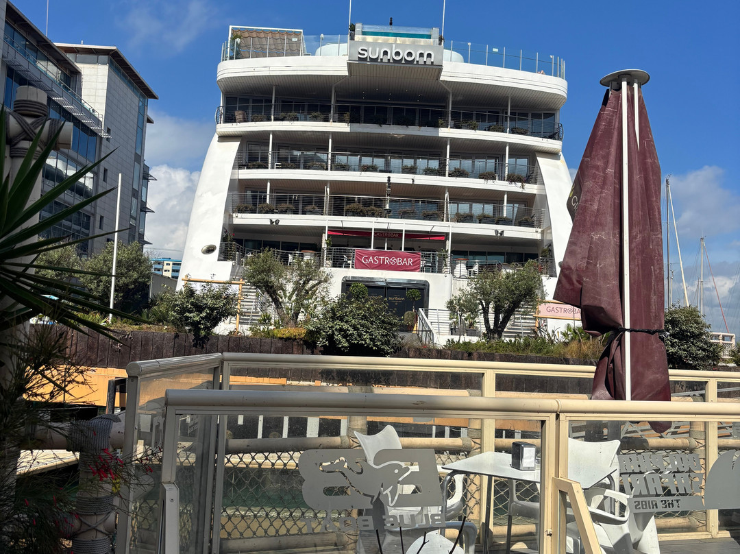 直布罗陀萨博恩酒店主图