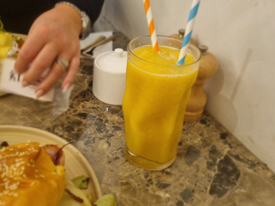 Klais Coffee Shop And Bistro