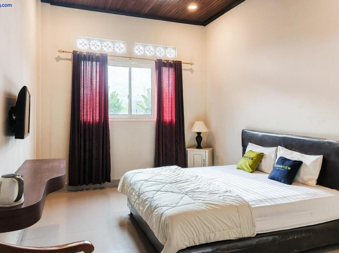 Urbanview Hotel Moy Residence Tondano by RedDoorz