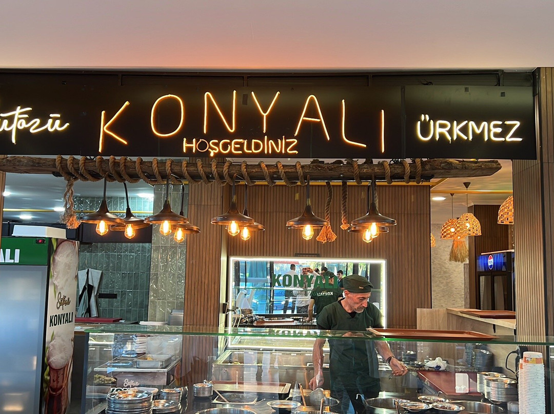 Sutozu Konyali