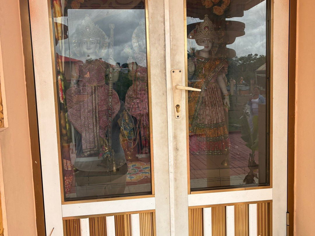 Dattatreya Temple and Hanuman Statue-西班牙港必去景点