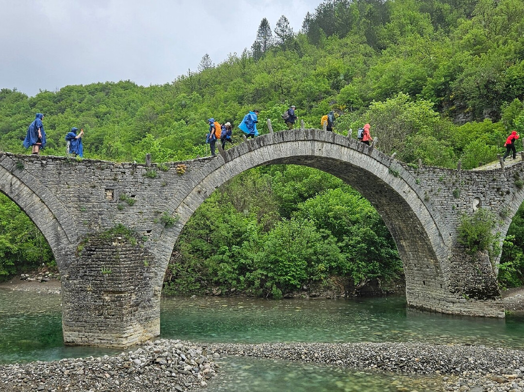 Bridge of Plakidas-Zagorohoria必去景点