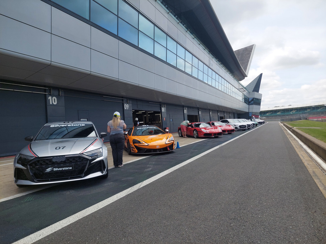 Drive Silverstone-Towcester必去景点