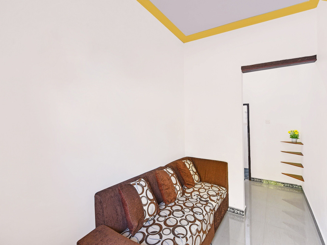 Hotel O Homestay Antara