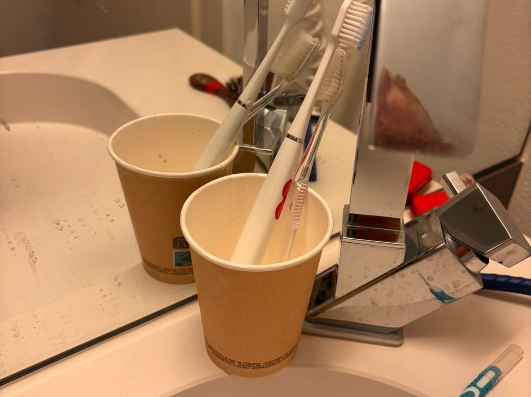 德拉源酒店主图