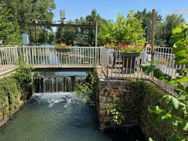 Les Granges De La Leigne