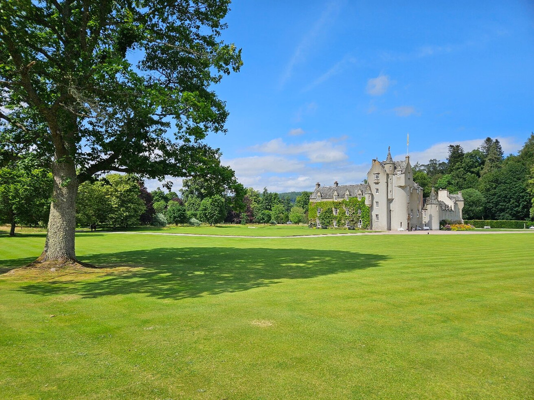 Ballindalloch Castle and Gardens-Ballindalloch必去景点