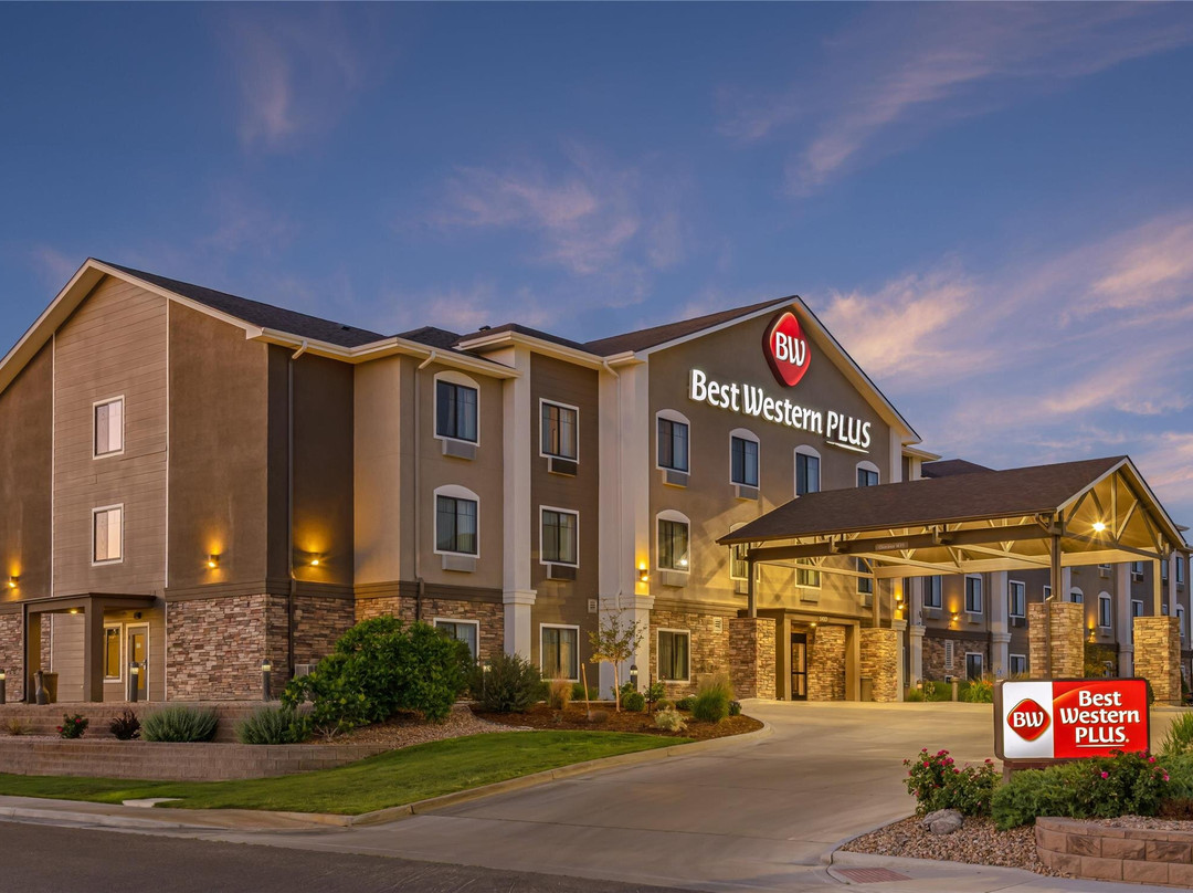 Akron酒店住宿-Best Western Plus Overland Inn