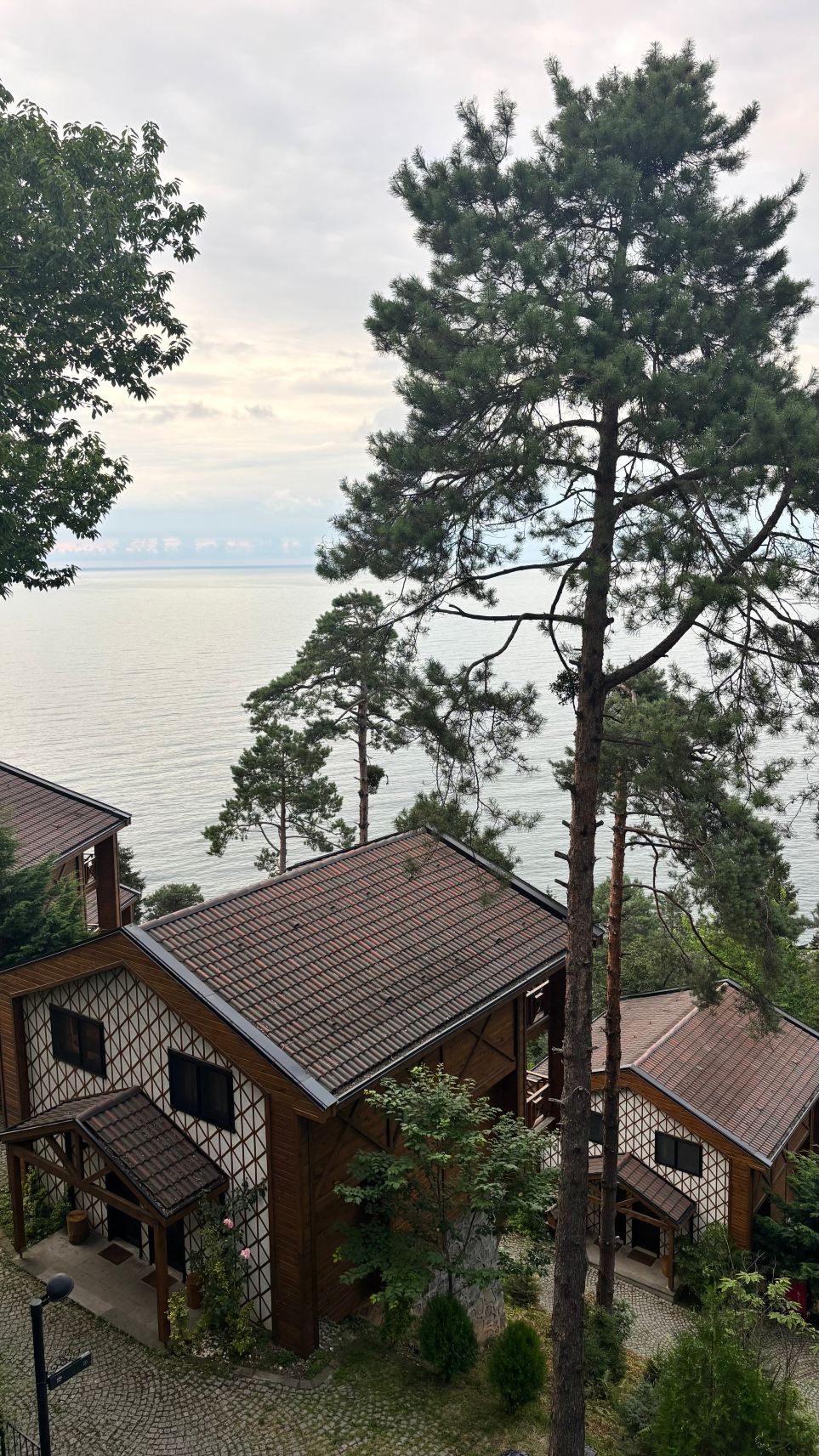 汗希奥格鲁卡姆布努奥曼埃维勒里酒店-旅行者
