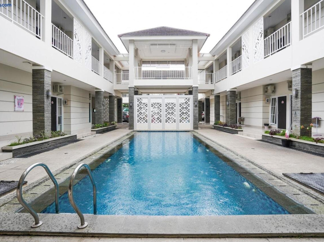 Dzawani Syariah Rajawali near Pakuwon Mall RedPartner