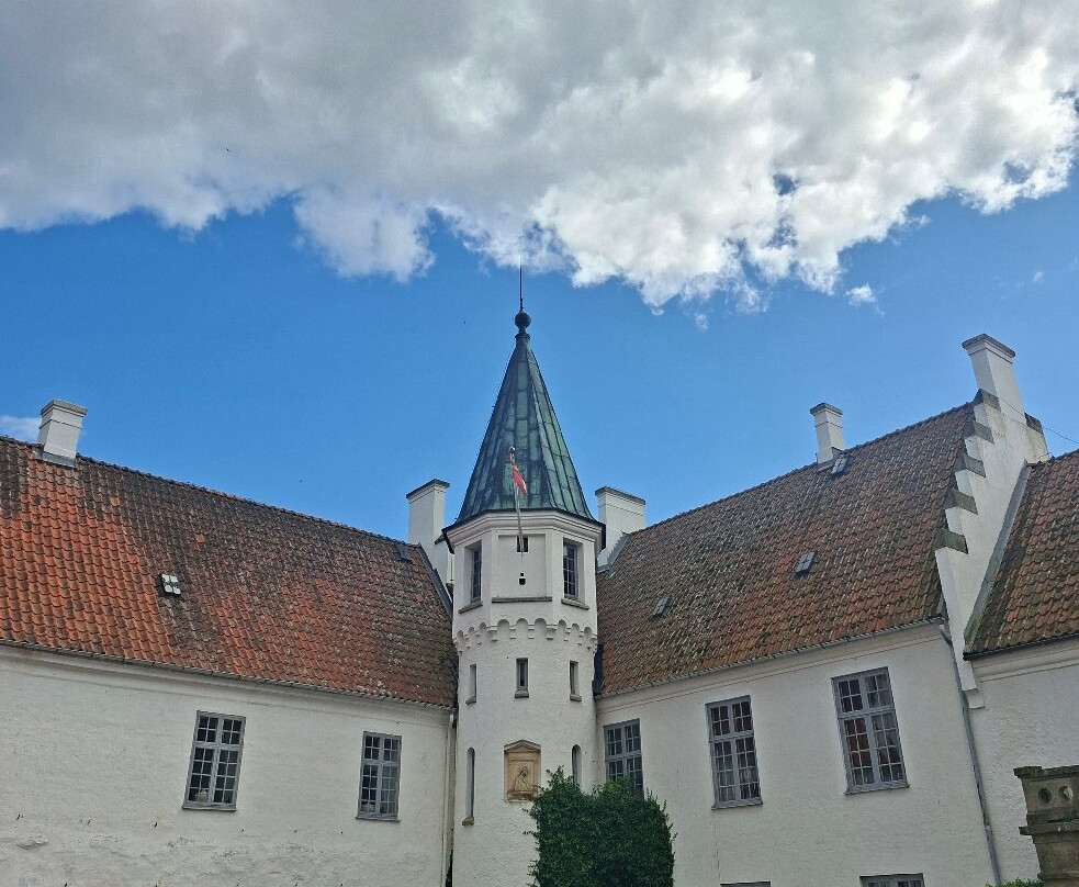 Bosjökloster Slott & Trädgårdar-Hoor必去景点