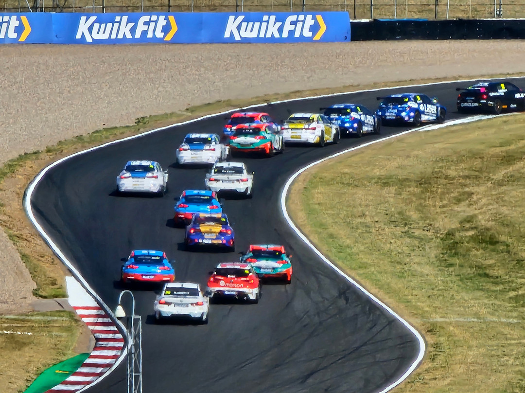 Donington Park-Isley Walton必去景点