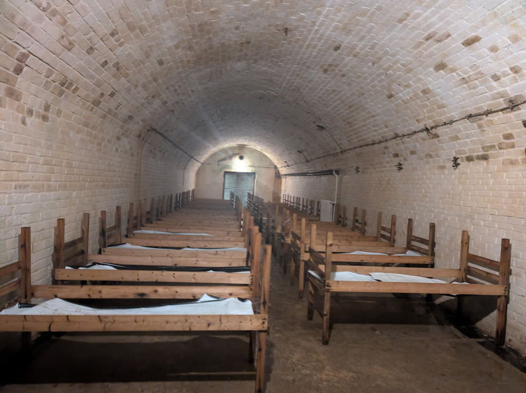 German Underground Hospital-Saint Andrew必去景点